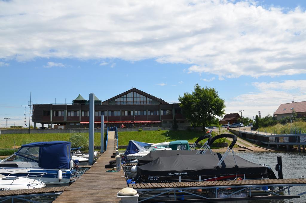 Resort Marina Labe Lovosice Kültér fotó