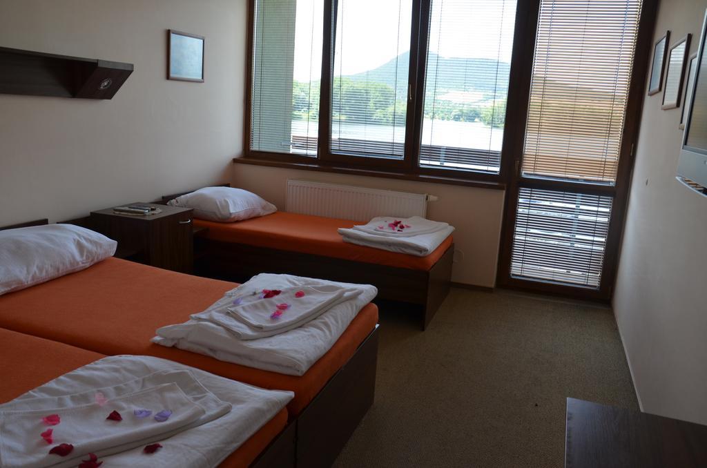 Resort Marina Labe Lovosice Szoba fotó